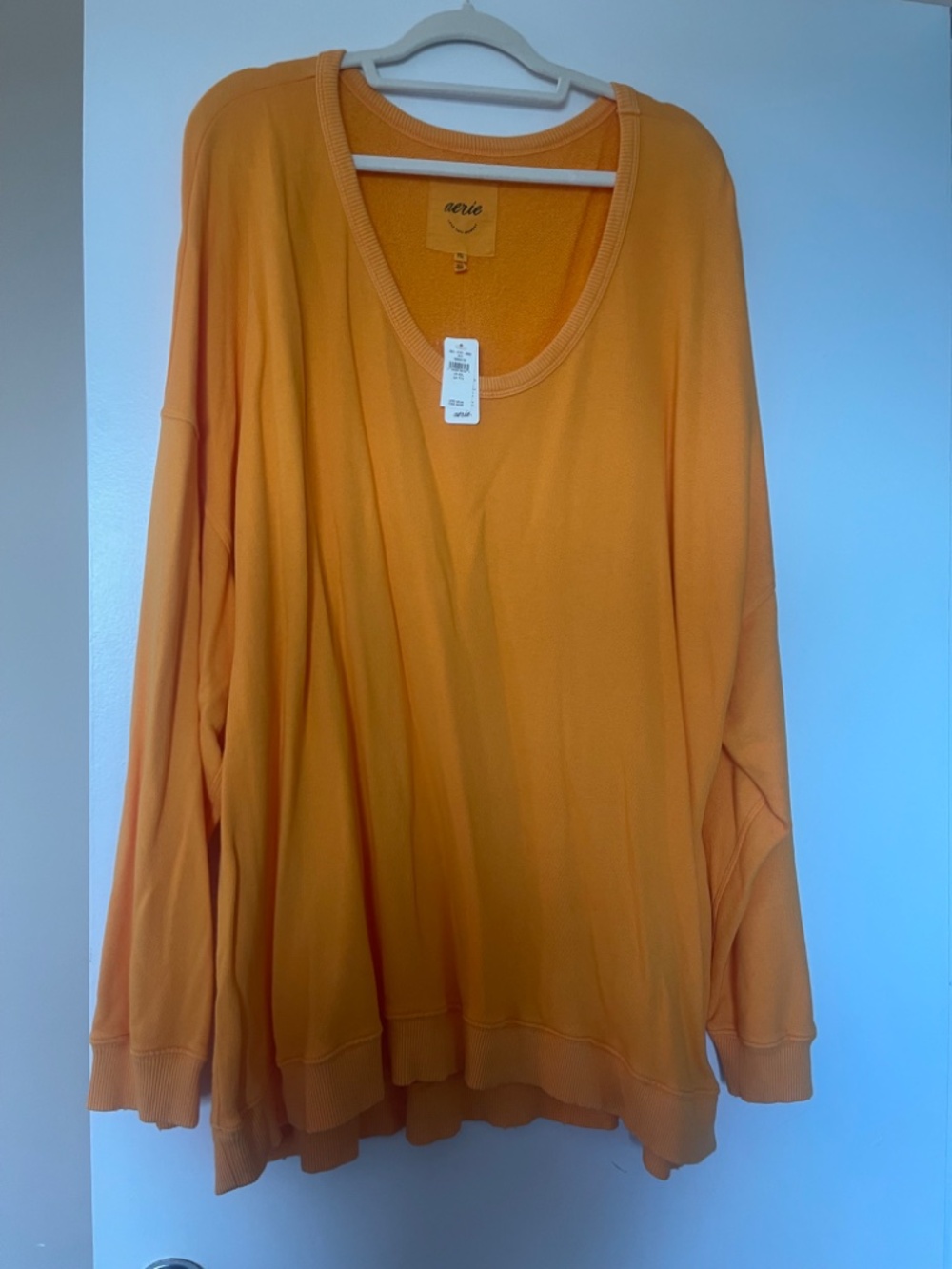 Aerie Sweatshirt - Picture 2 of 6